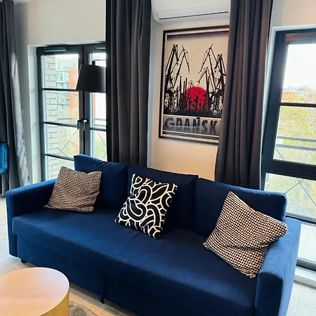 River View Downtown With Balcony *