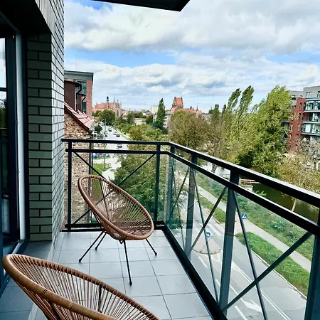 River View Downtown With Balcony *