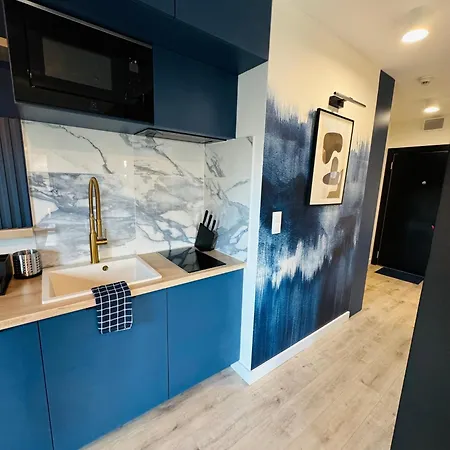 River View Downtown With Balcony