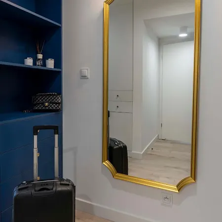 River View Downtown With Balcony