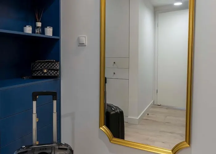 River View Downtown With Balcony